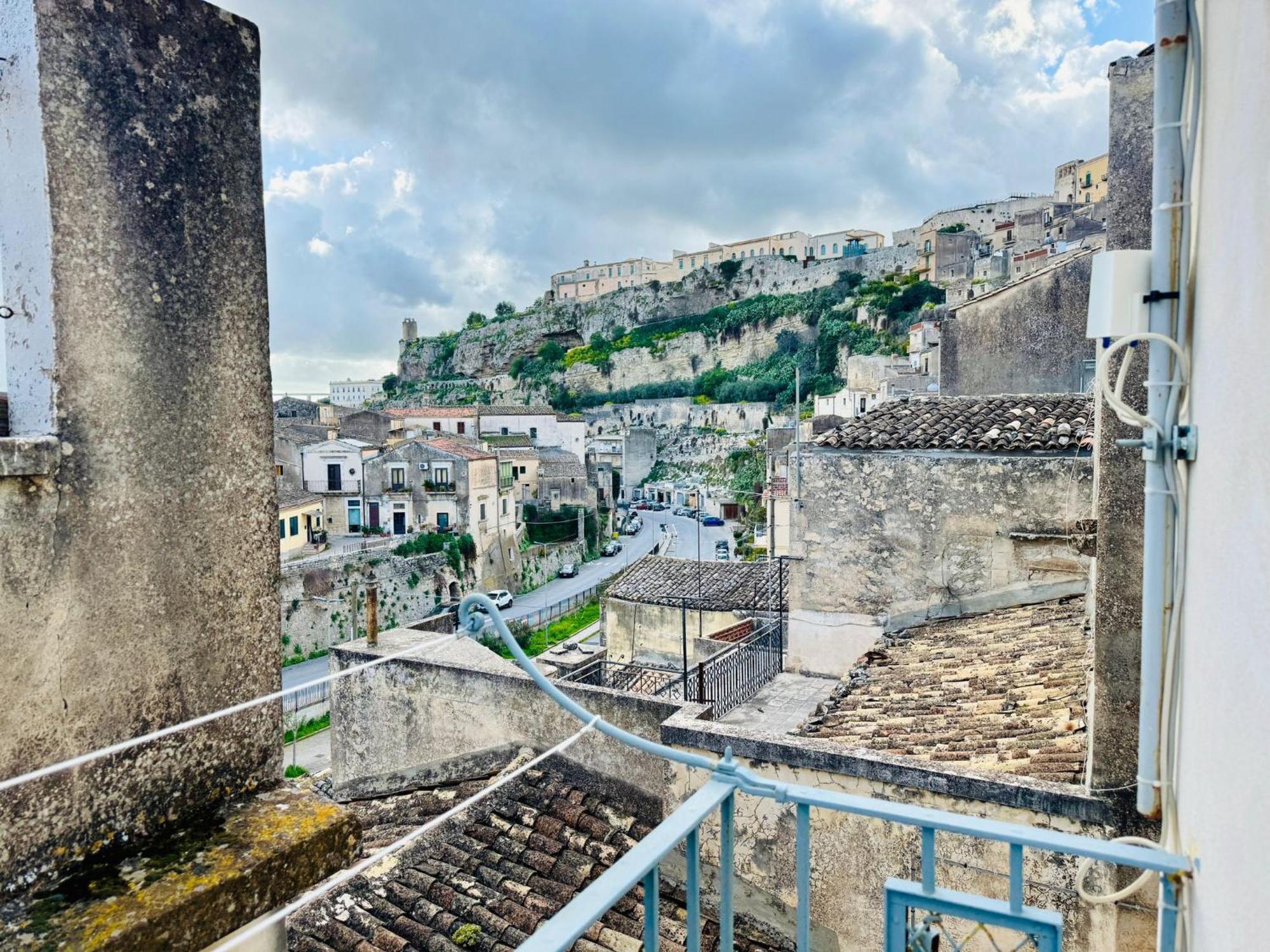 La Casa D'Ila Villa Modica Bagian luar foto